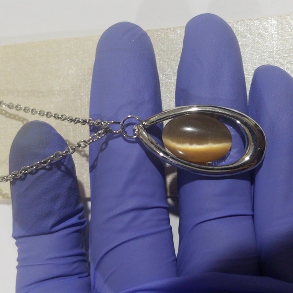 Silver tone Brown Stone Hoop Pendant Necklace & Earrings Set - Women's Jewelry - Picture 8 of 8